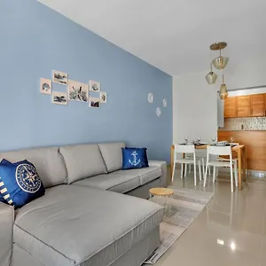 Apartamento With Pool And Rooftop Next To Downtown Pc, Punta Cana