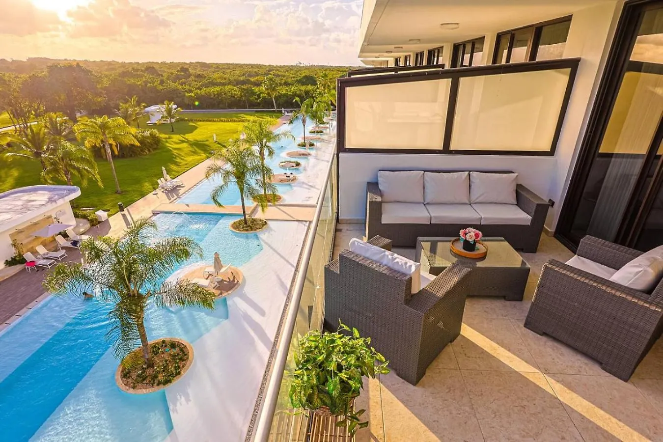Cozy Hideaway Apt, Jacuzzi Punta Cana Apartment