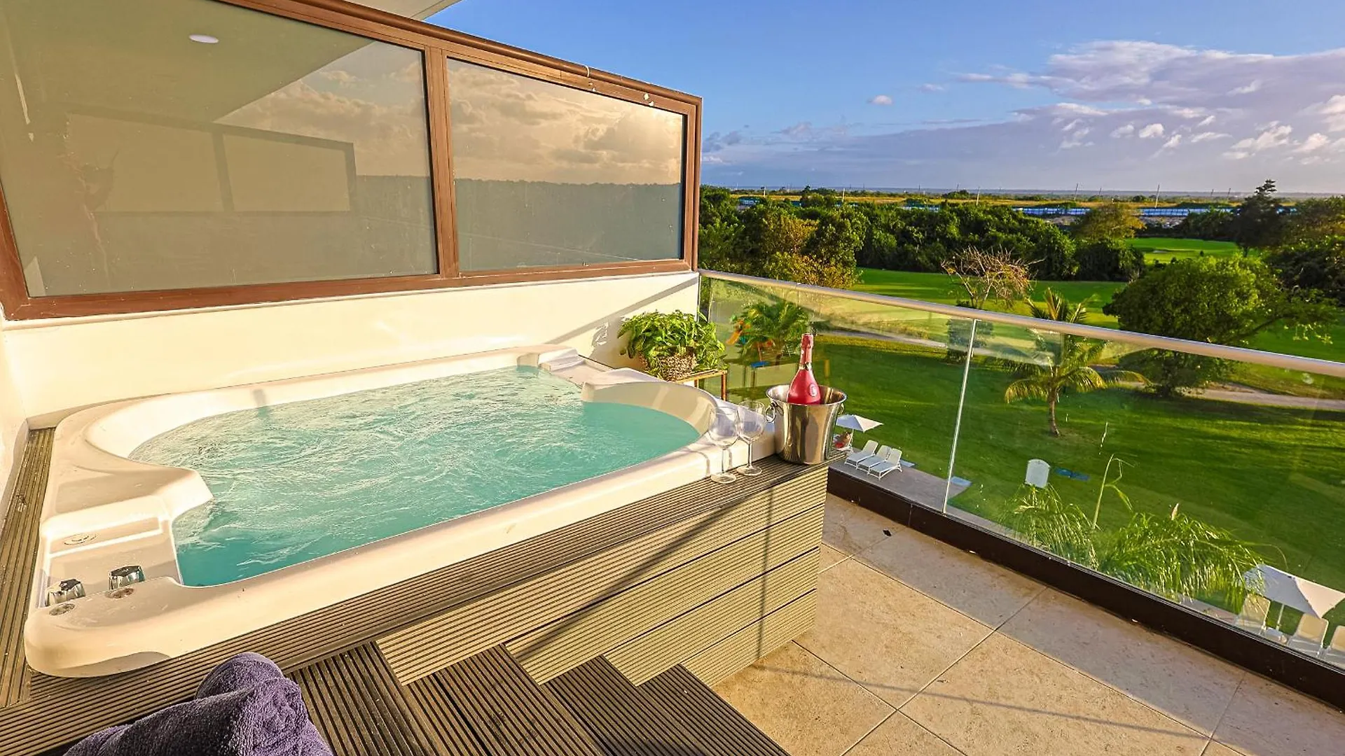 Cozy Hideaway Apt, Jacuzzi Punta Cana 0*,  Dominican Republic